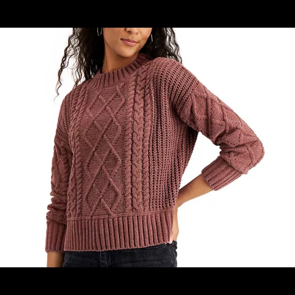 PINK ROSE - CROPPED CABLE KNIT SWEATER
